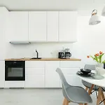 Baltycka Stylish With Parking Near The Port In By Renters Апартаменты Колобжег