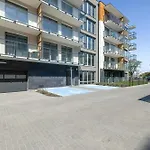 Baltycka Stylish With Parking Near The Port In By Renters * Kołobrzeg