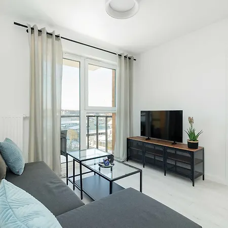 Apartment Baltycka Stylish With Parking Near The Port In By Renters *